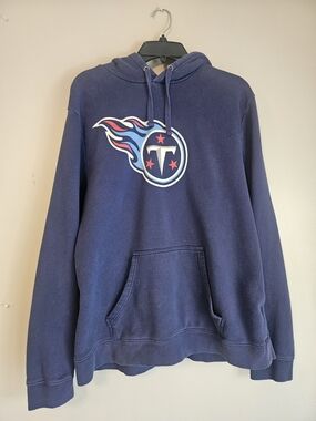Fanatics Tennessee Titans Crewneck Hoodie with Team Logo